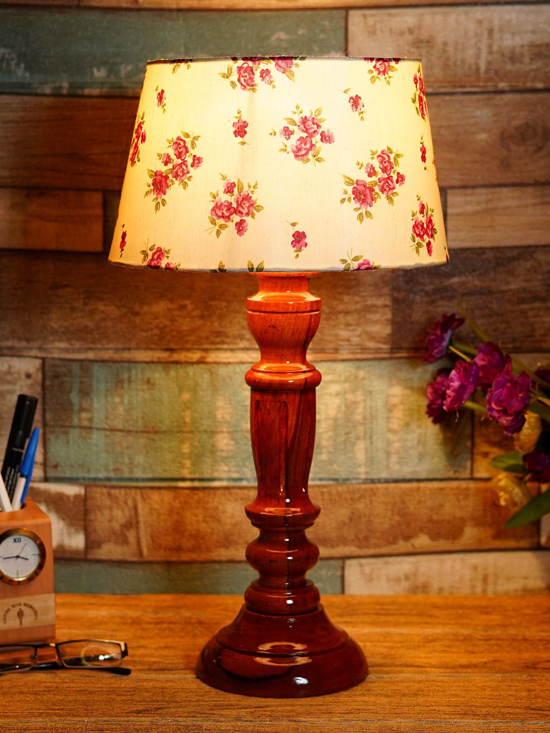 Foziq Brown & White Floral Printed Wooden Table Lamps Price in India