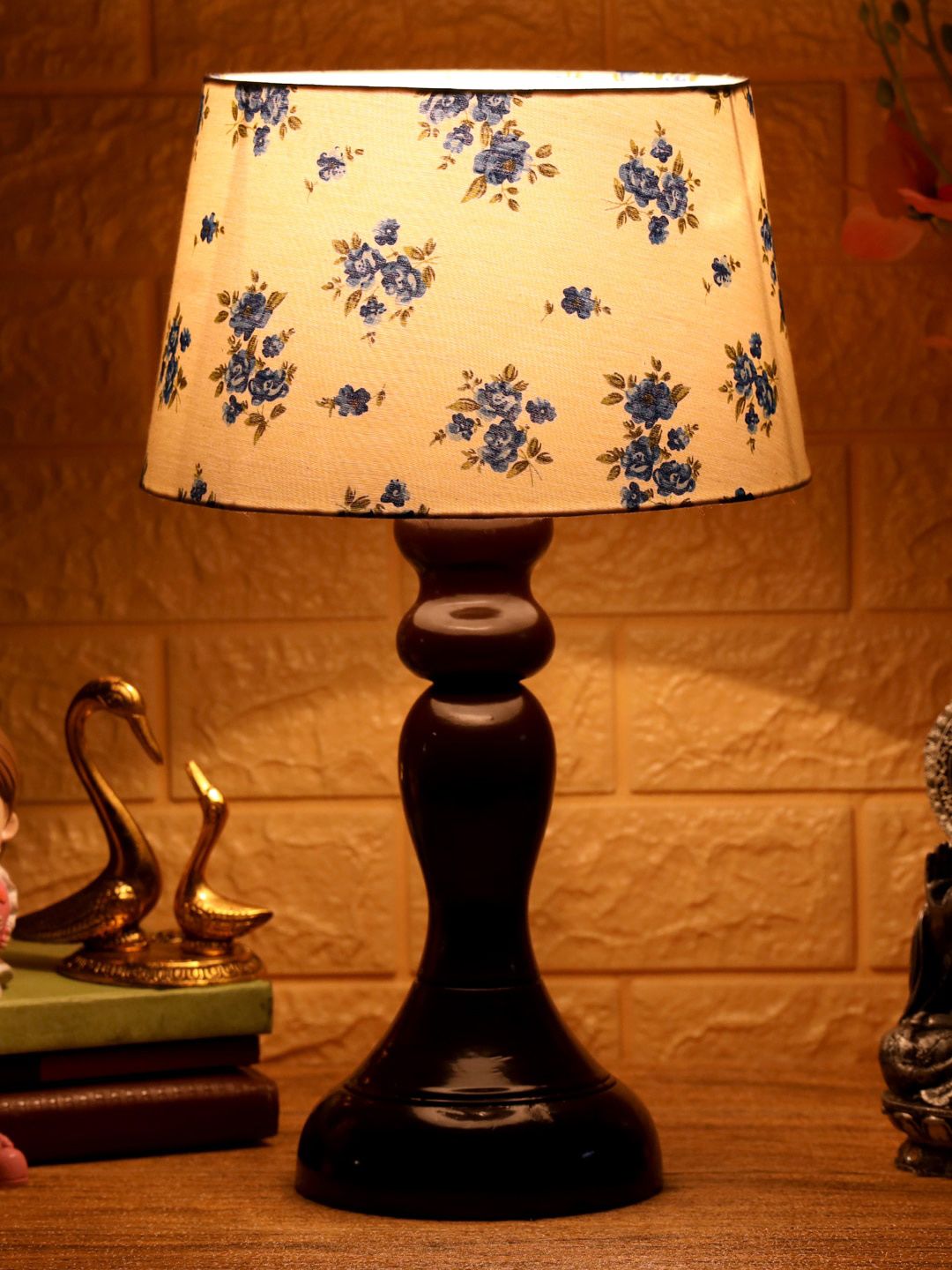 Foziq Brown & White Printed Wooden Table Lamps Price in India