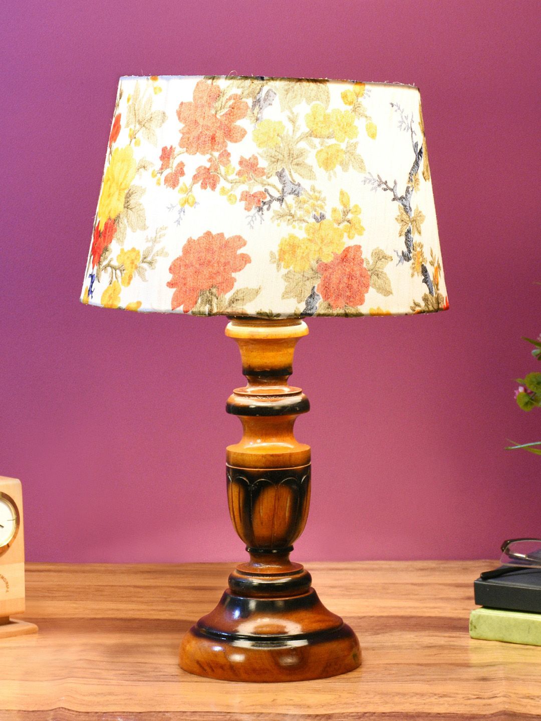 foziq Brown & White Printed Wooden Table Lamp Price in India