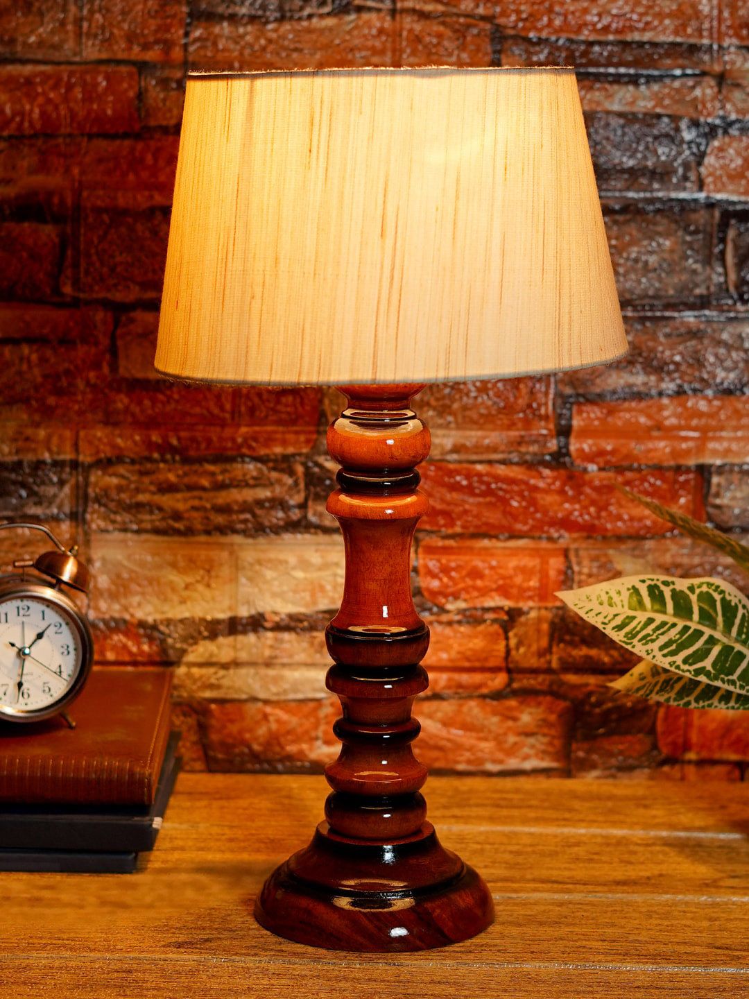 foziq Brown & Beige Textured Wooden Table Lamps Price in India