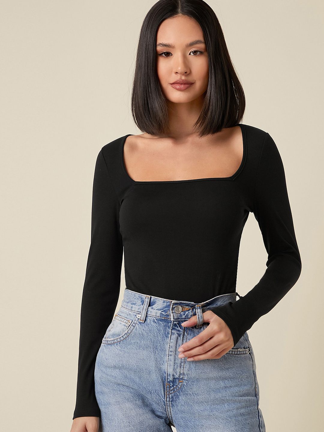 AAHWAN Black Solid Basic Square Neck Top Price in India