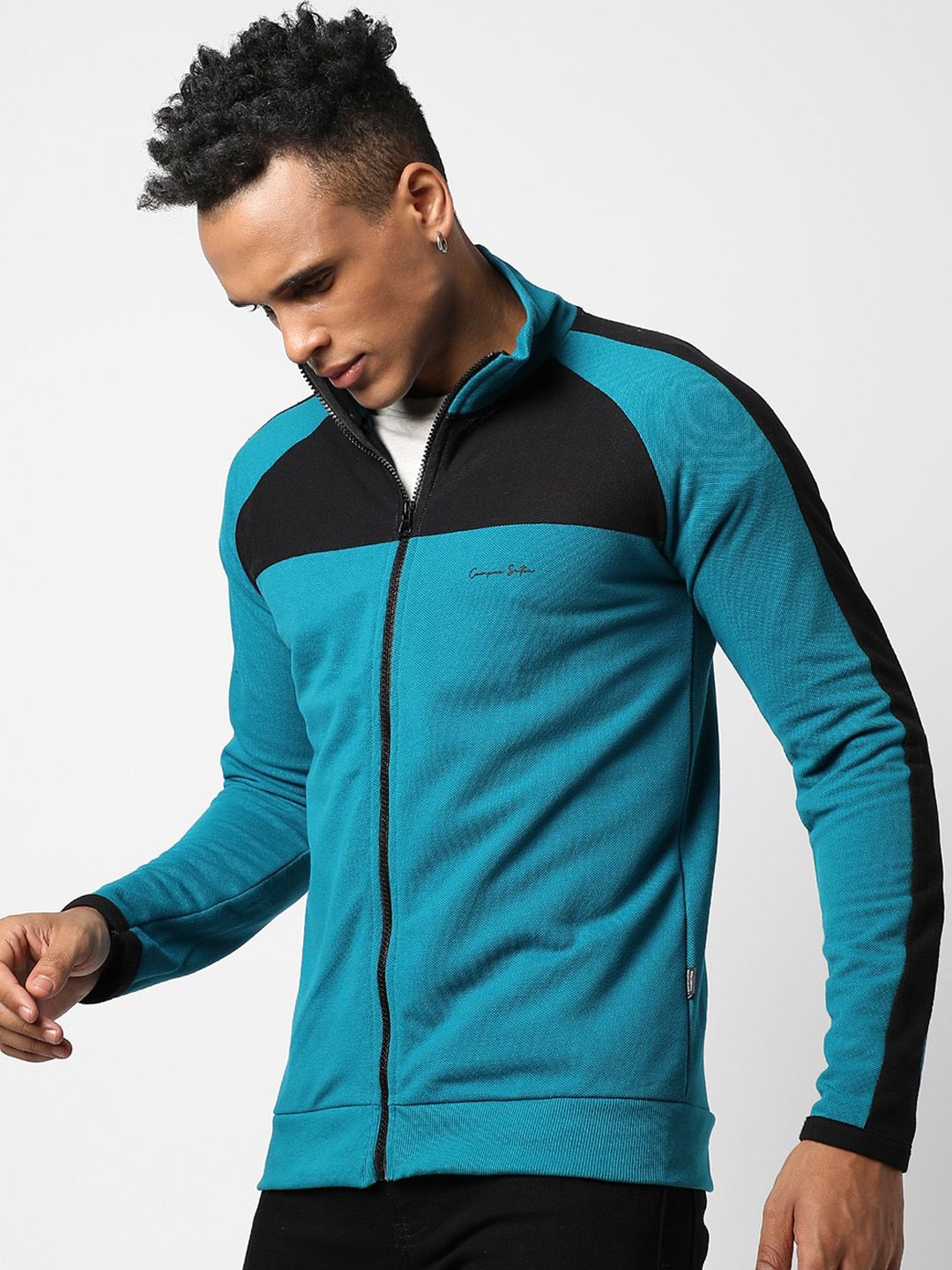 CAHOOT Men Blue Colourblocked Windcheater Outdoor Sporty Jacket