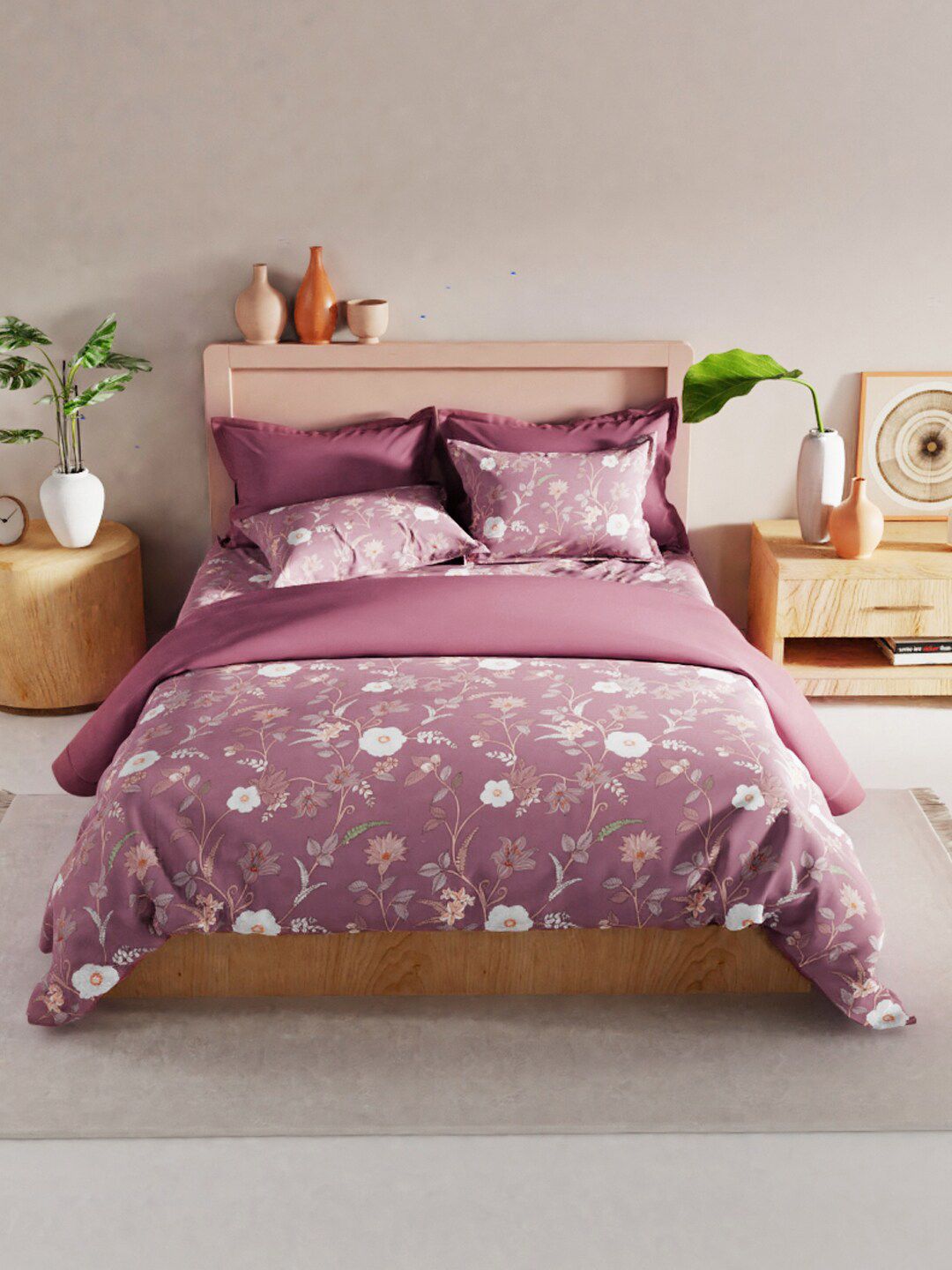 BIANCA Floral 180 TC King Bedsheet with 2 Pillow Covers Price in India