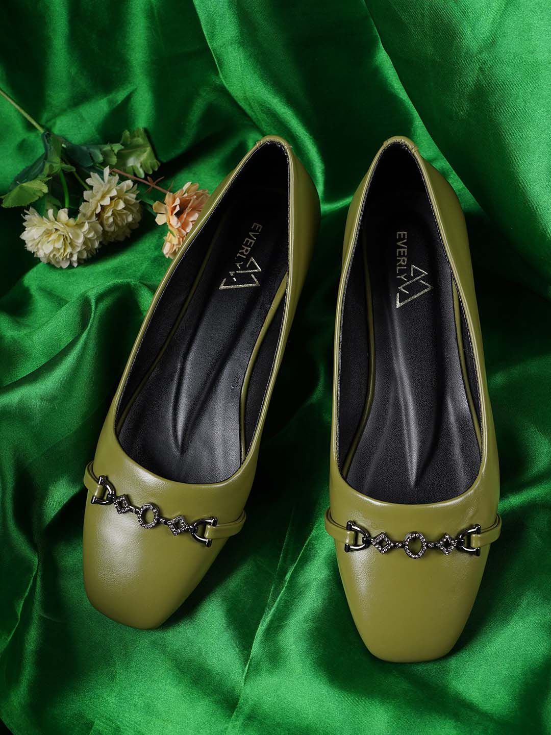 EVERLY Women Green Ballerinas Flats