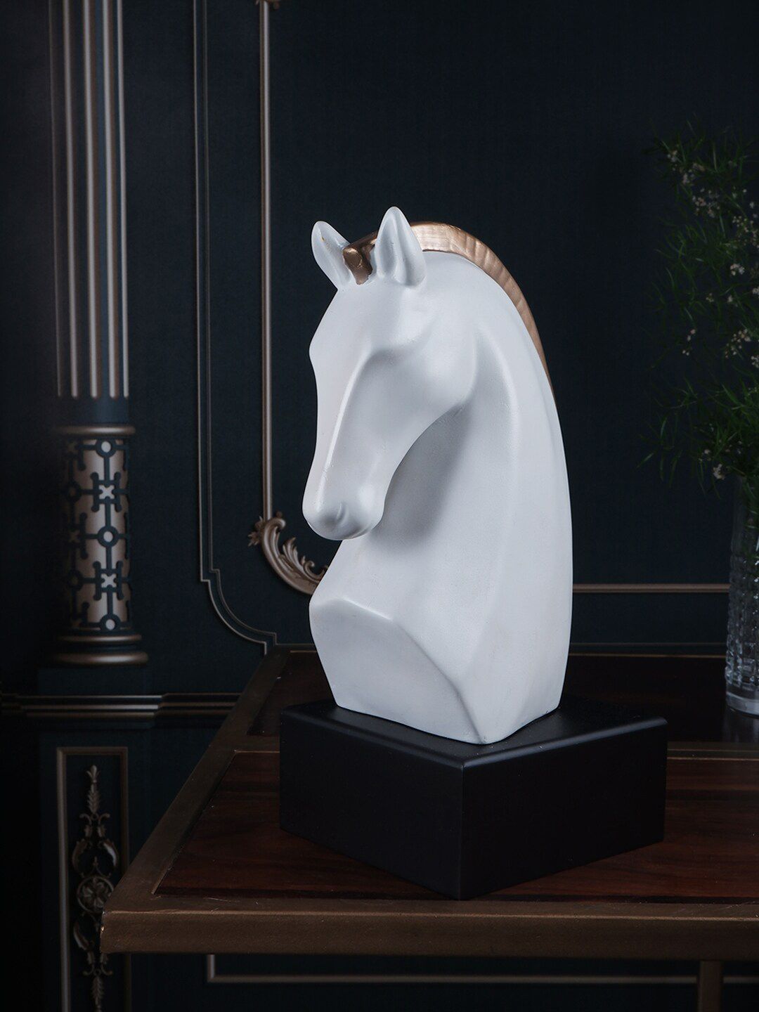 THE WHITE INK DECOR White  Knight horse figurine Showpiece Price in India