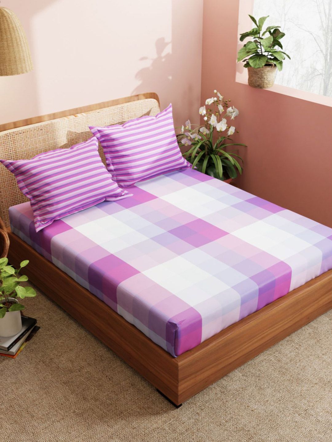BIANCA Purple & White Geometric 210 TC Pure Cotton King Bedsheet with 2 Pillow Covers Price in India
