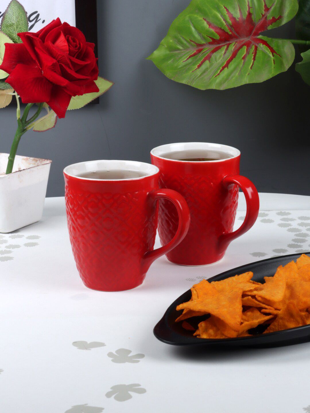 CDI Red & White Textured Ceramic Glossy Mugs Set of 6 Cups Price in India