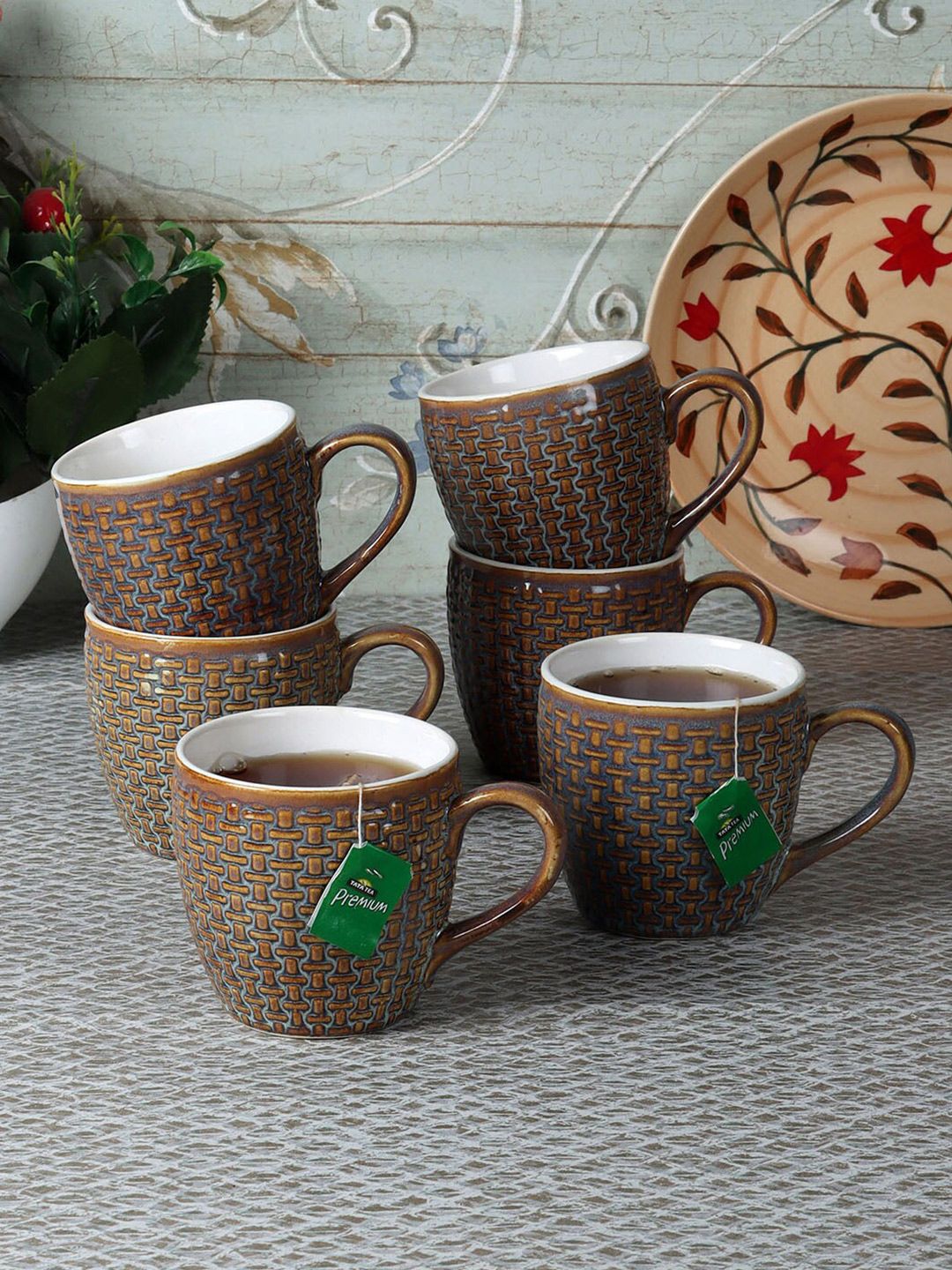 CDI Brown & White Set of 6 Textured Ceramic Glossy Cups and Mugs Price in India