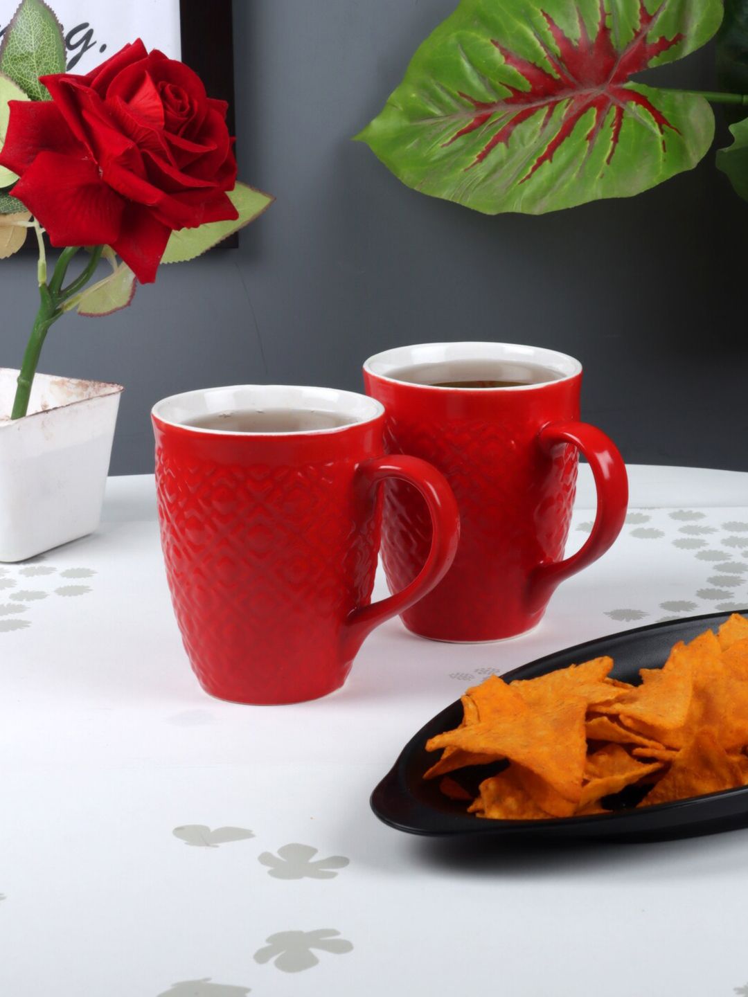 CDI Red Set of 7 Textured Ceramic Glossy Cups and Mugs Price in India