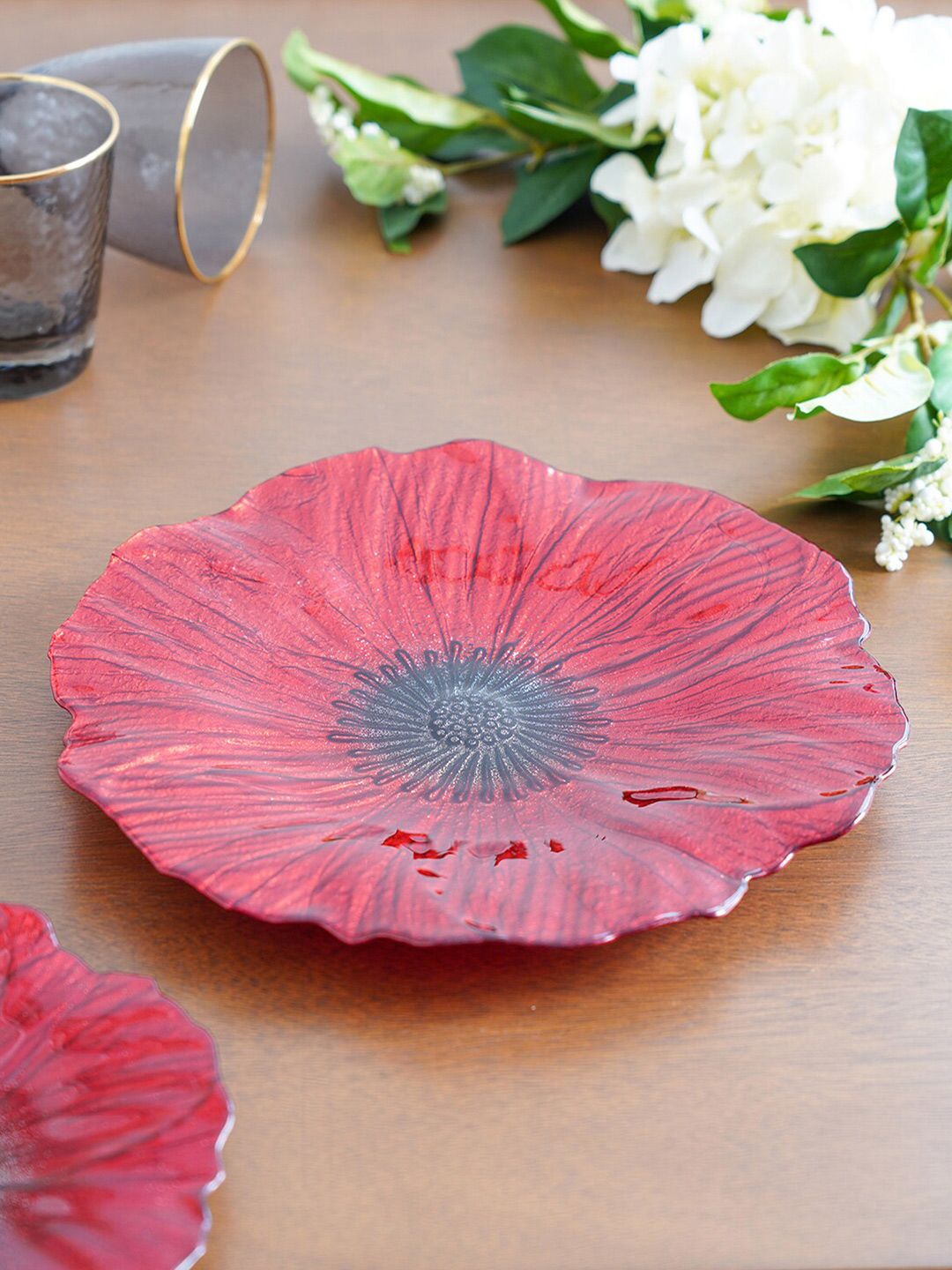 Pure Home and Living Red & Black 2 Pieces Floral Textured Glass Matte Plates Price in India