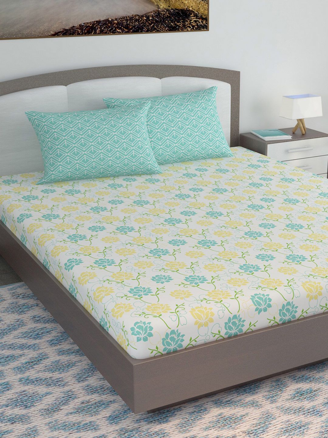 Divine Casa Blue & Yellow Floral 144 TC King Bedsheet with 2 Pillow Covers Price in India