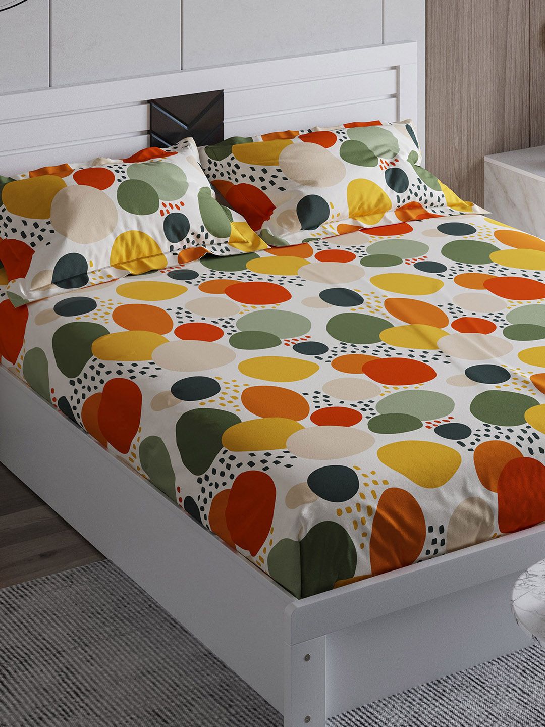 Home Centre Orange Everyday Essentials 3 Piece Printed Queen Size Bedsheet Set Price in India