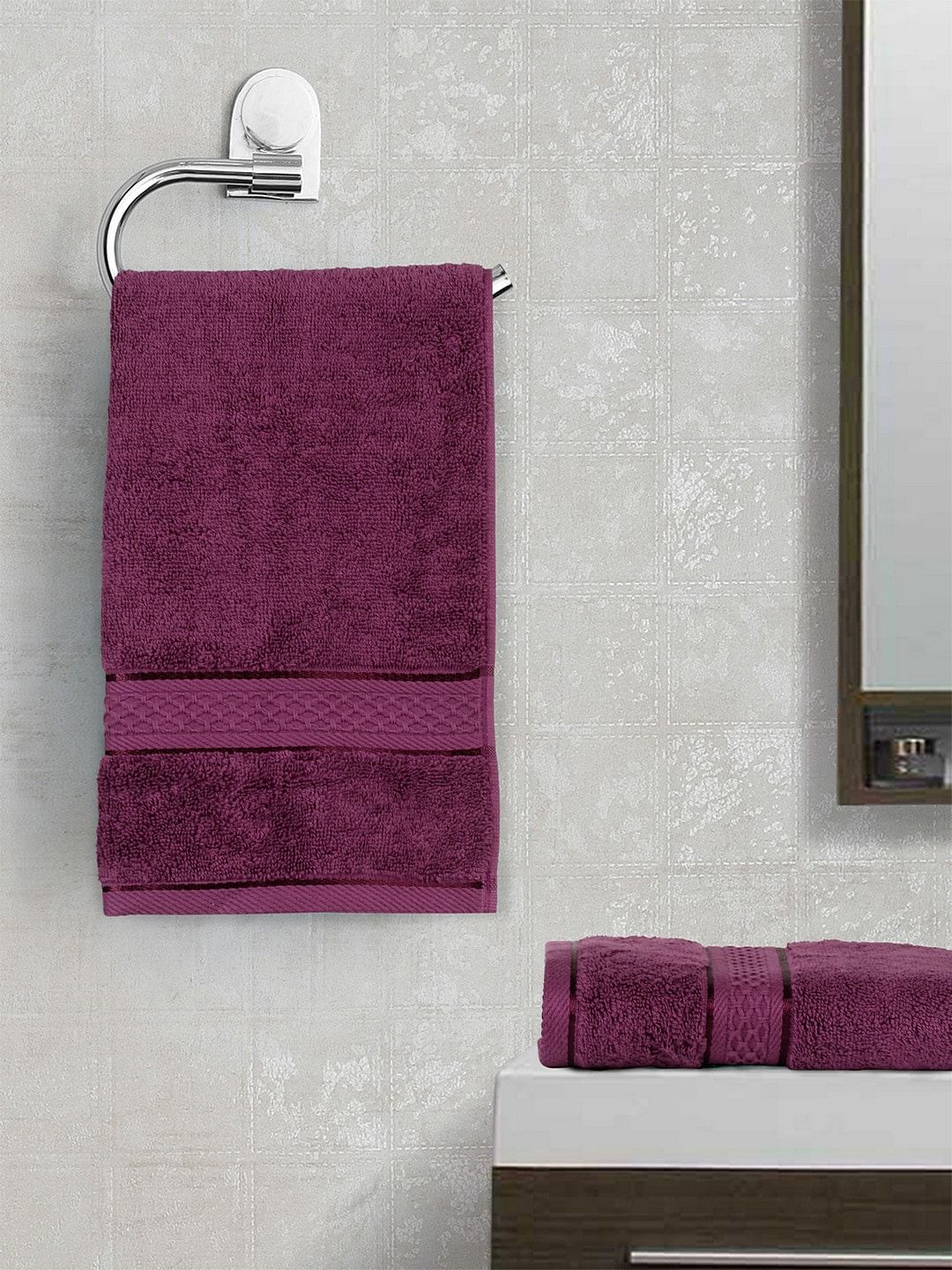 Trident Set of 2 Burgundy 600 GSM Solid Hand Towel Price in India