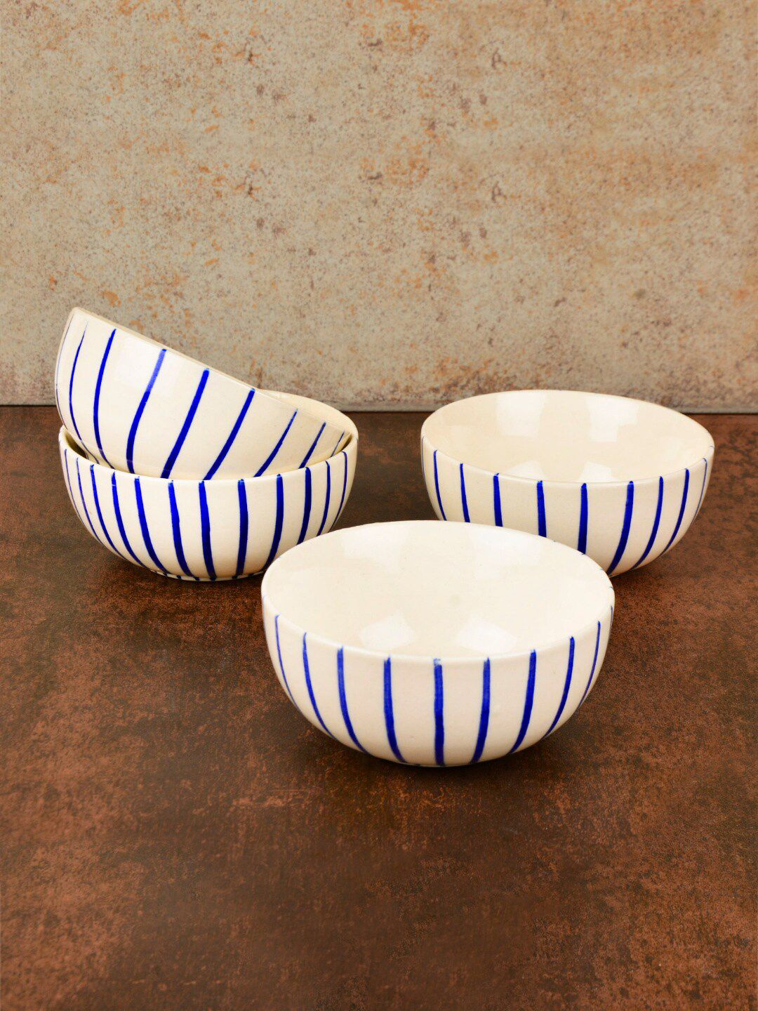 StyleMyWay White & Blue 4 Pieces and Hand Painted Printed Ceramic Glossy Bowls Price in India