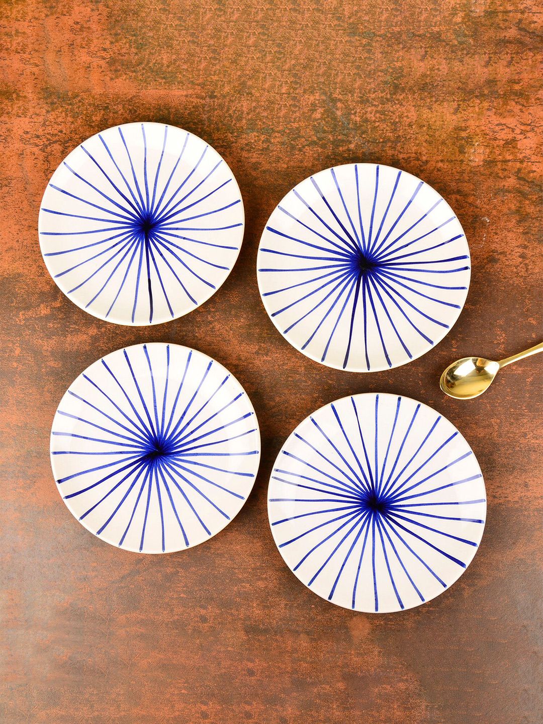 StyleMyWay White & Blue 4 Pieces Handcrafted and Hand Painted Printed Ceramic Glossy Plates Price in India