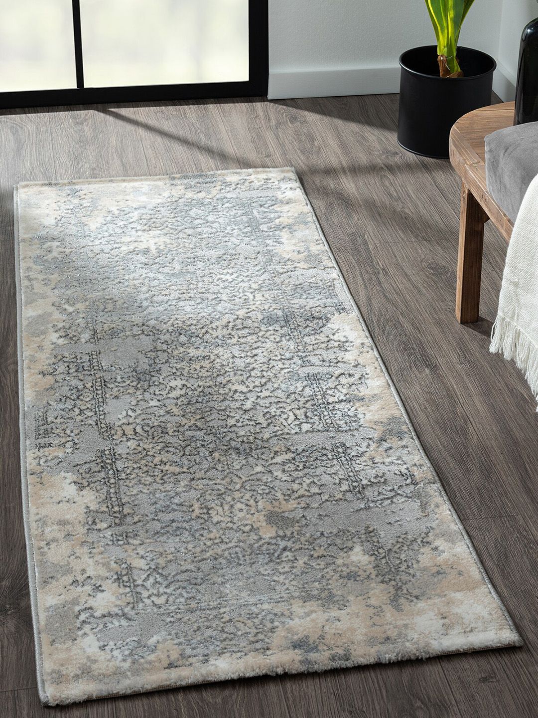 OBSESSIONS Grey Anti-Static Floor Runner Price in India
