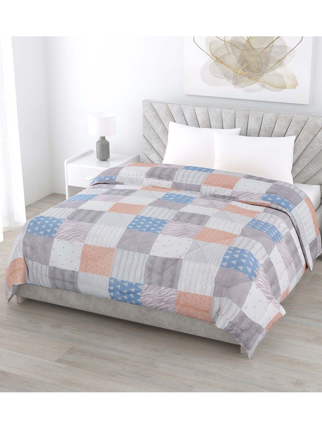haus & kinder White & Blue Checked Microfiber AC Room 150 GSM Double Bed Comforter Price in India