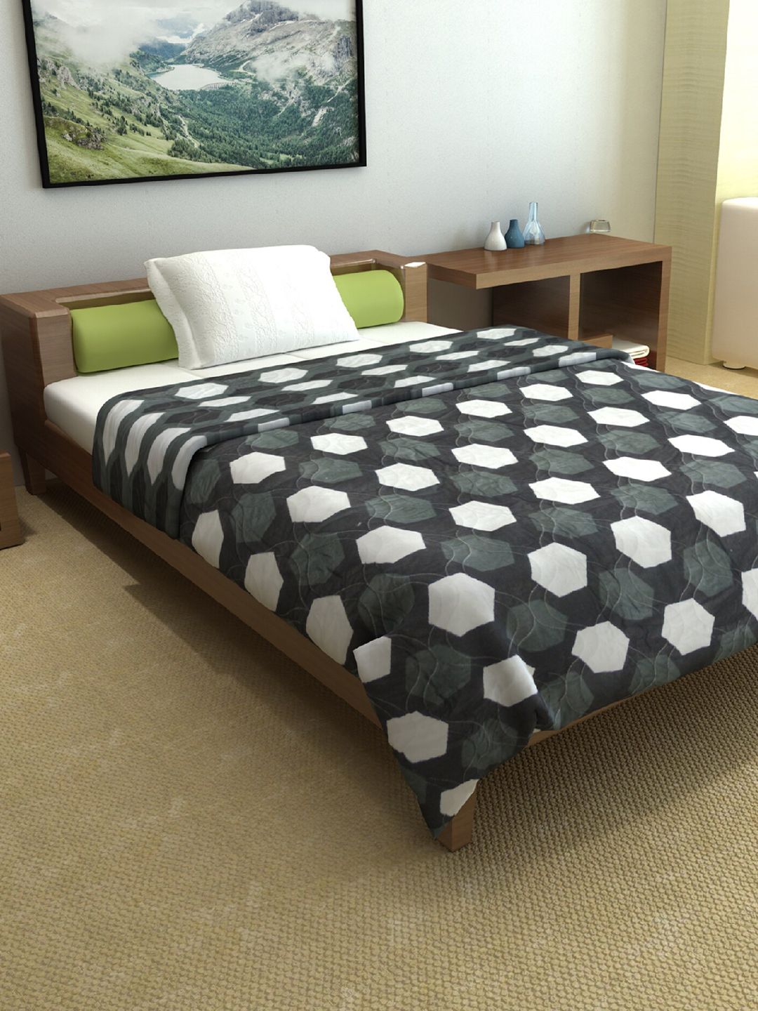 Divine Casa Black & White Geometric Mild Winter 120 GSM Single Bed Comforter Price in India