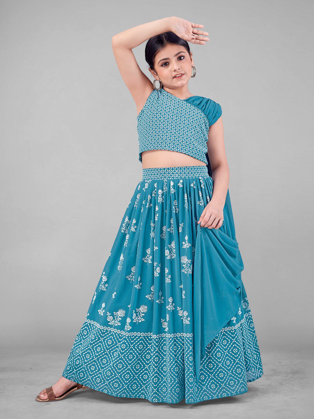 FASHION DREAM Girls Blue & White Printed Ready to Wear Lehenga & Blouse With Dupatta Price in India