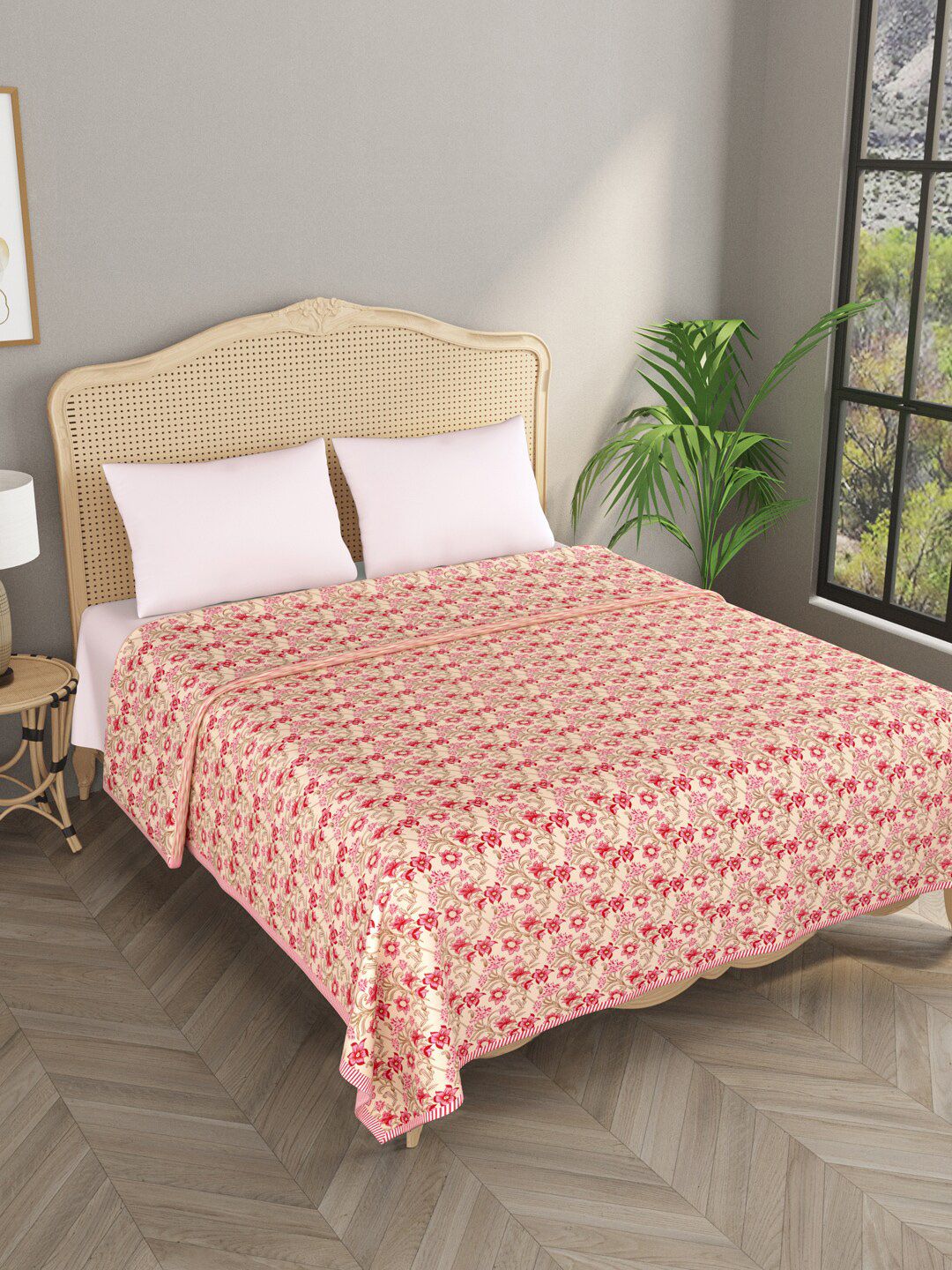 Gulaab Jaipur Red & Beige Floral AC Room 300 GSM Double Bed Dohar Price in India