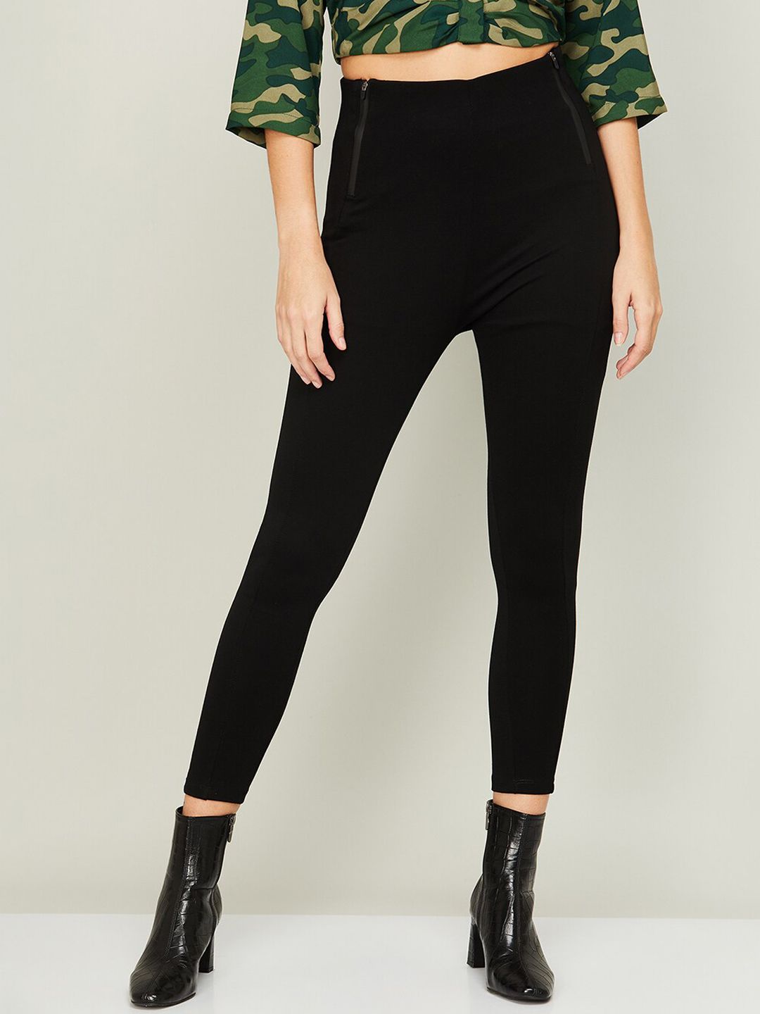 Ginger by Lifestyle Women Black Skinny Fit Trousers Price in India