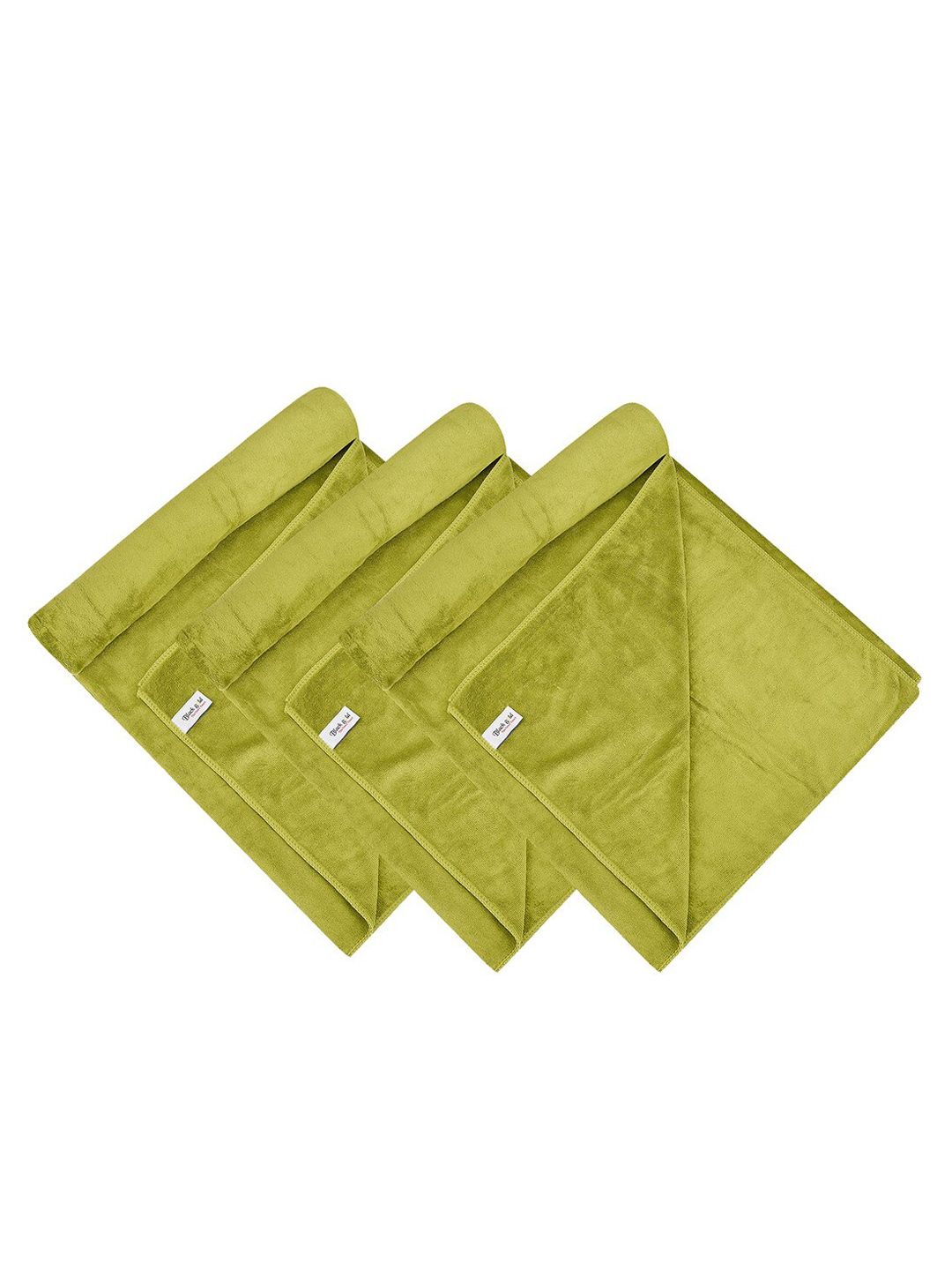 Black Gold Set Of 3 Solid 400 GSM Microfiber Bath Towels Price in India