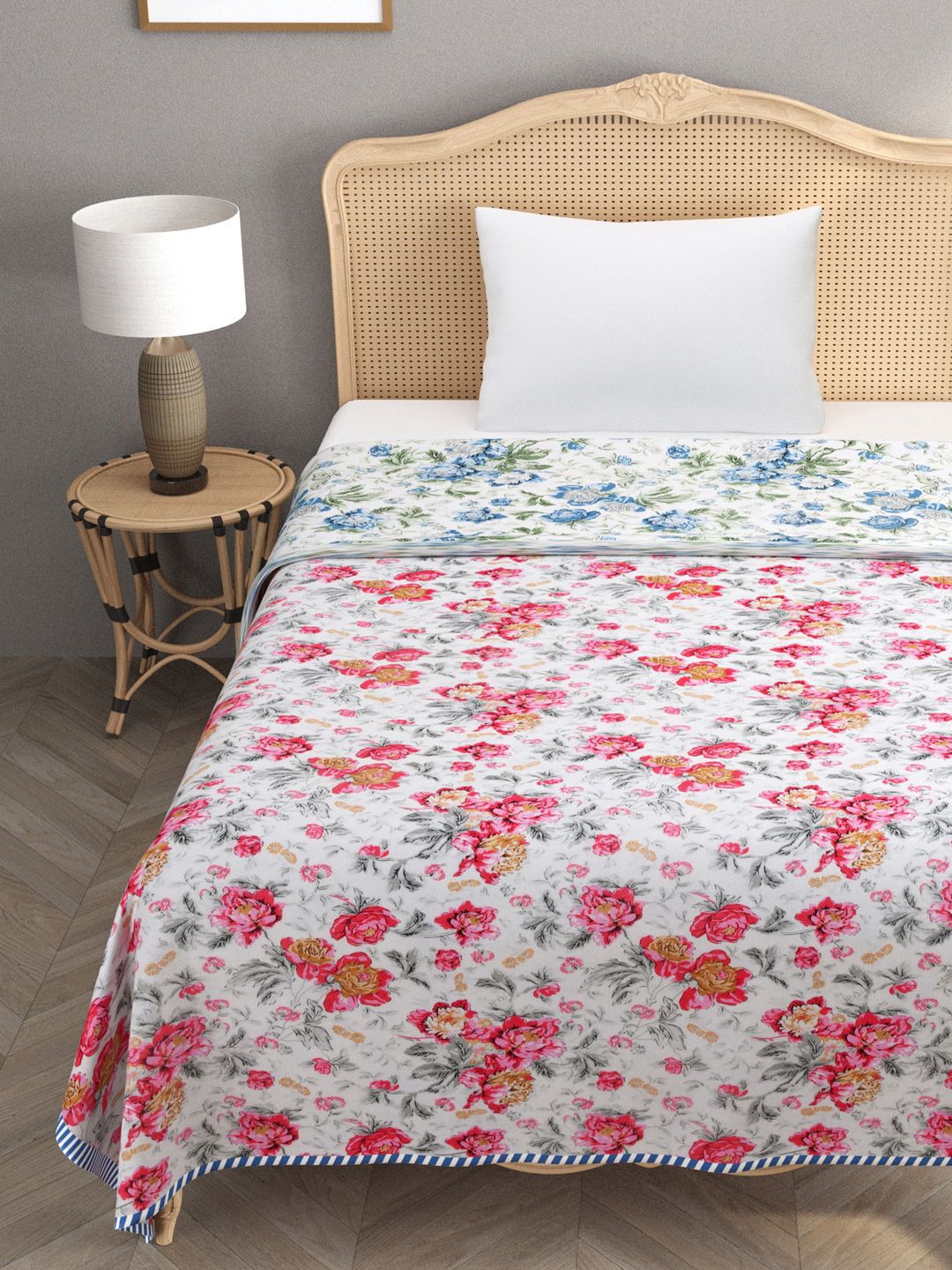 Gulaab Jaipur Blue & Cream-Coloured Floral AC Room 300 GSM Single Bed Cotton Dohar Price in India