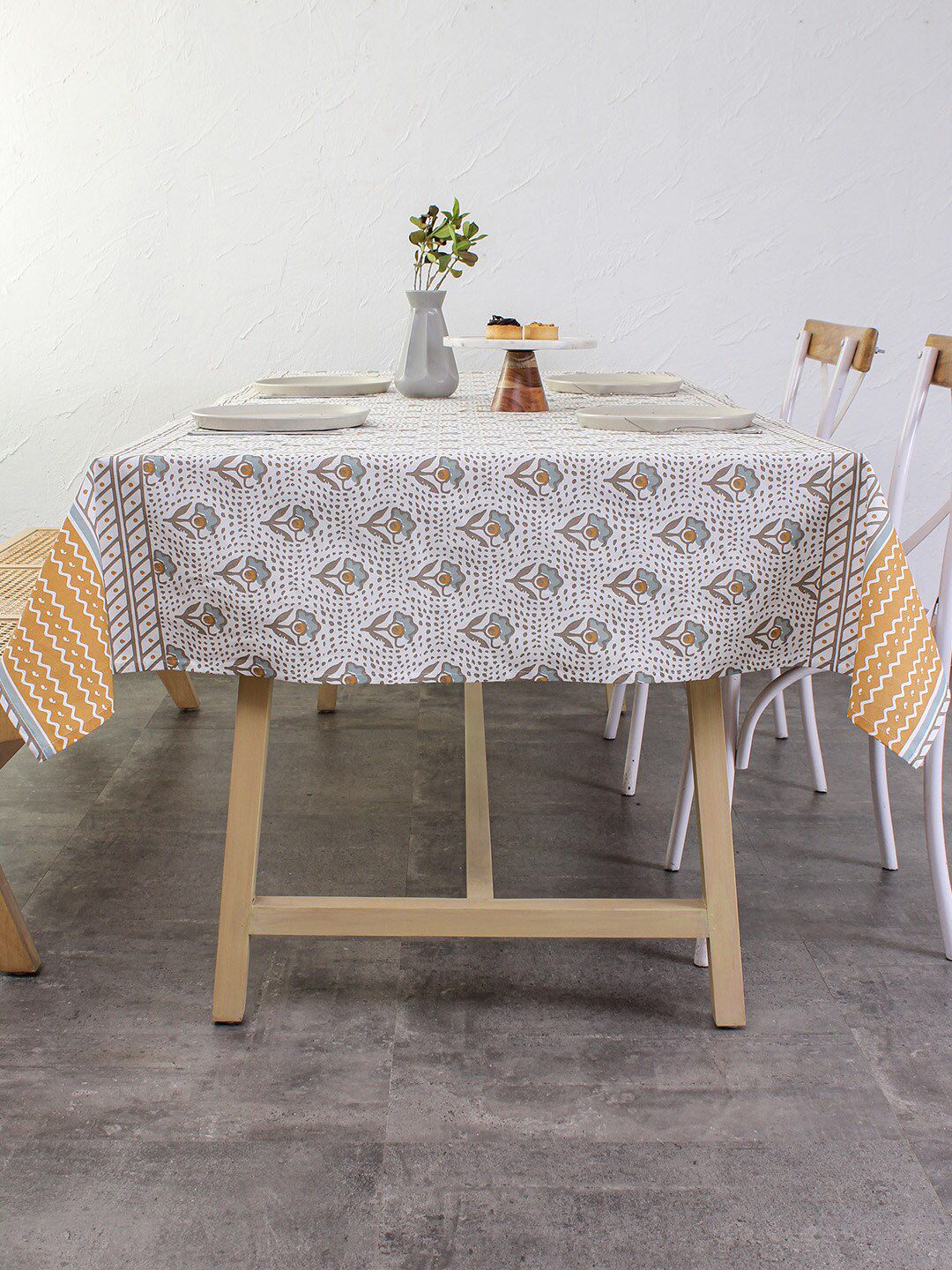 House This Printed 8 Seater Cotton Table Cover Price in India