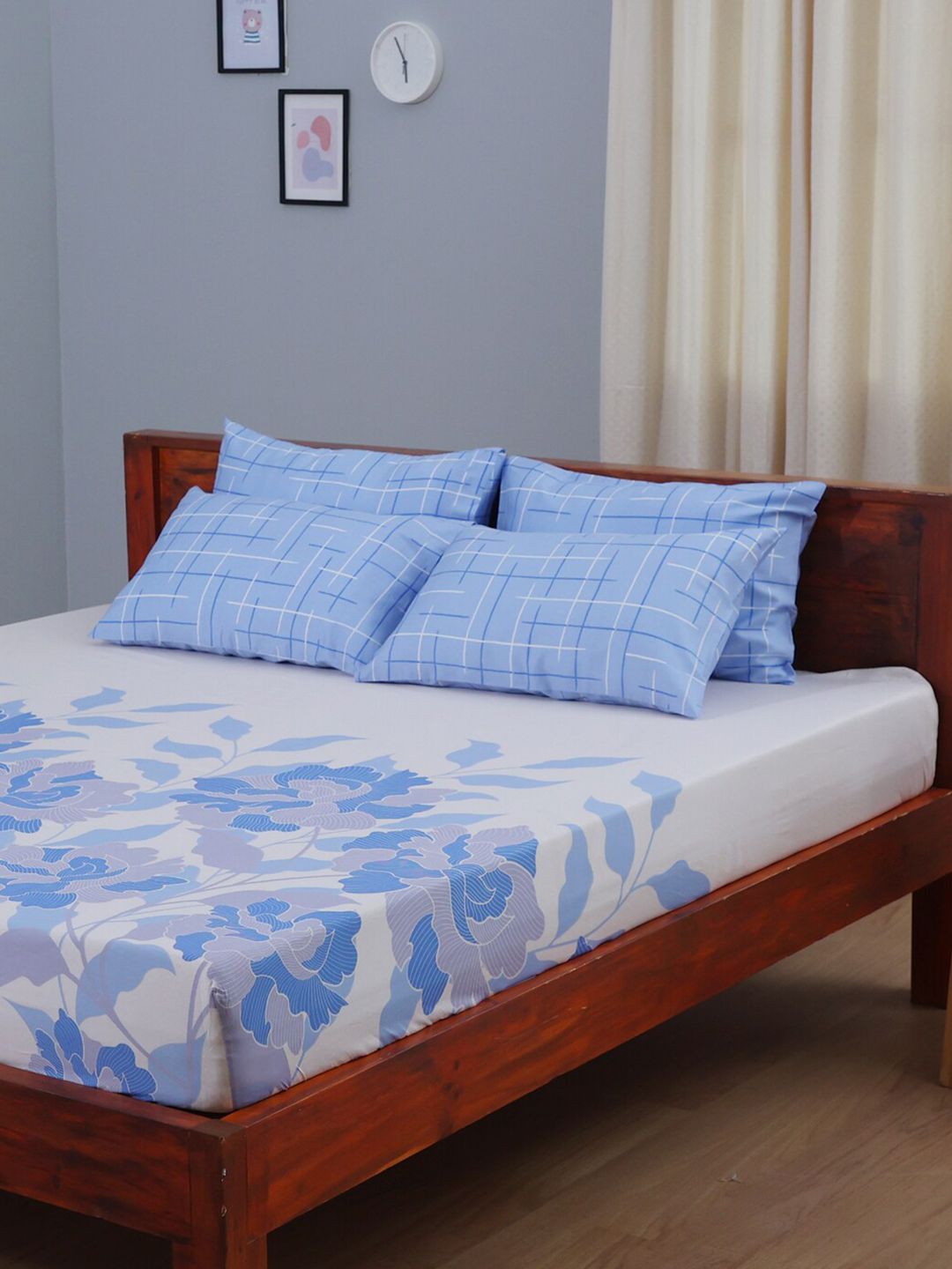 BLUE DAHLIA Printed 250 TC King Cotton Fitted Bedsheet with 2 Pillow Covers Price in India
