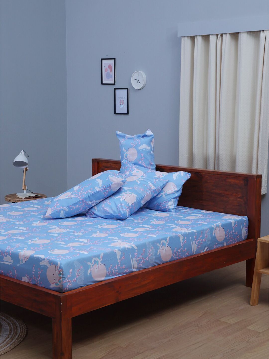 BLUE DAHLIA Printed 250 TC Queen Cotton Fitted Bedsheet with 2 Pillow Covers Price in India