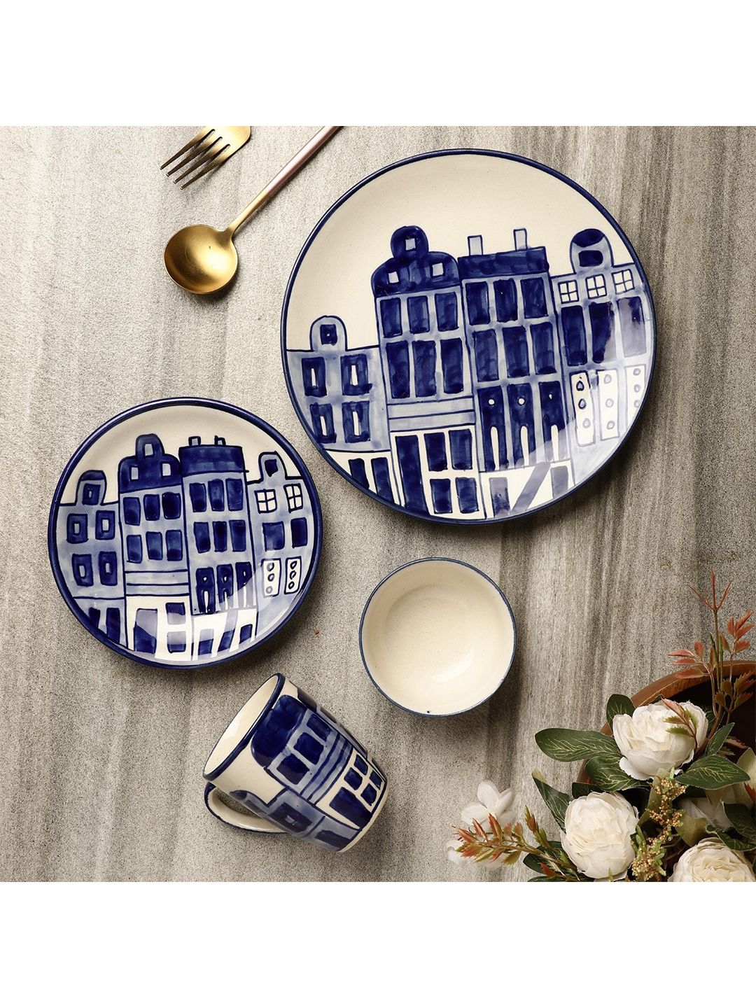 The Decor Mart Blue & White 4 Pieces Hand Painted Printed Ceramic Glossy Dinner Set Price in India