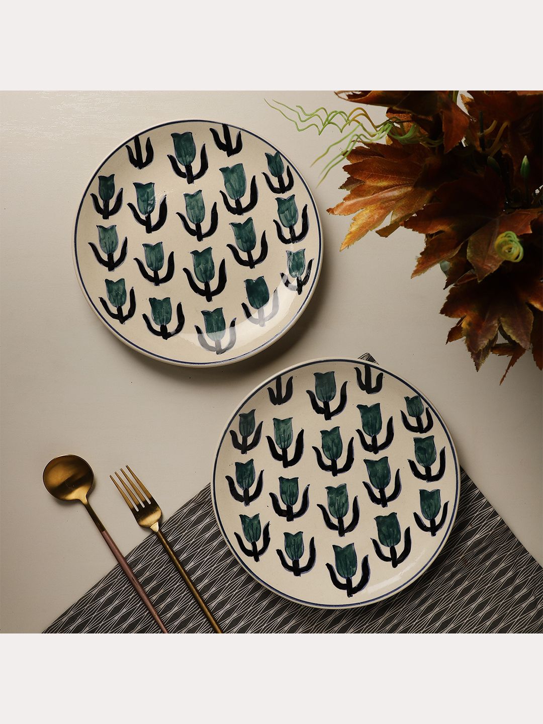 The Decor Mart White & Blue 2 Pieces Hand Painted Printed Ceramic Glossy Plates Price in India