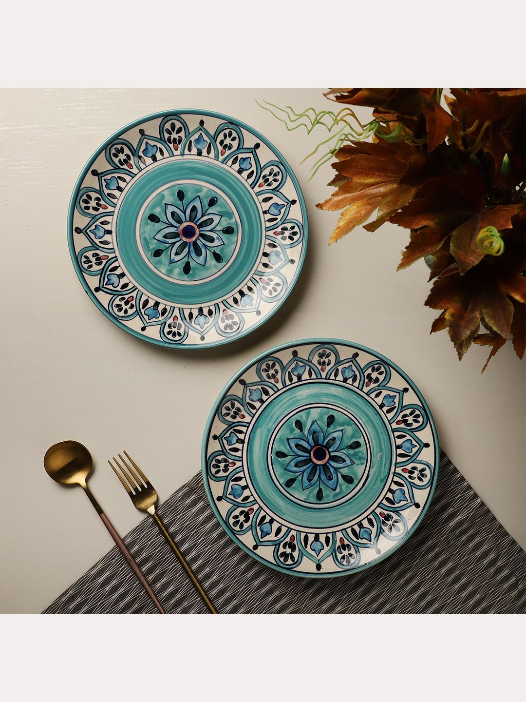 The Decor Mart Cream-Coloured & Green 2 Pieces Hand Painted Printed Ceramic Glossy Plates Price in India