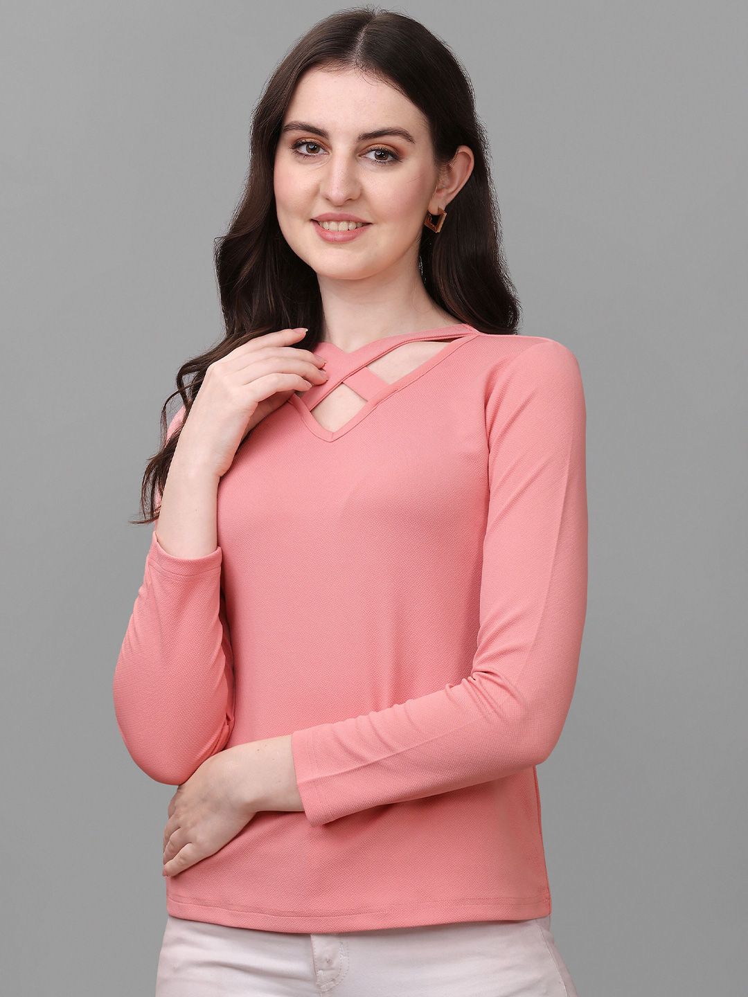 VeBNoR Women Solid Cut Out Top Price in India