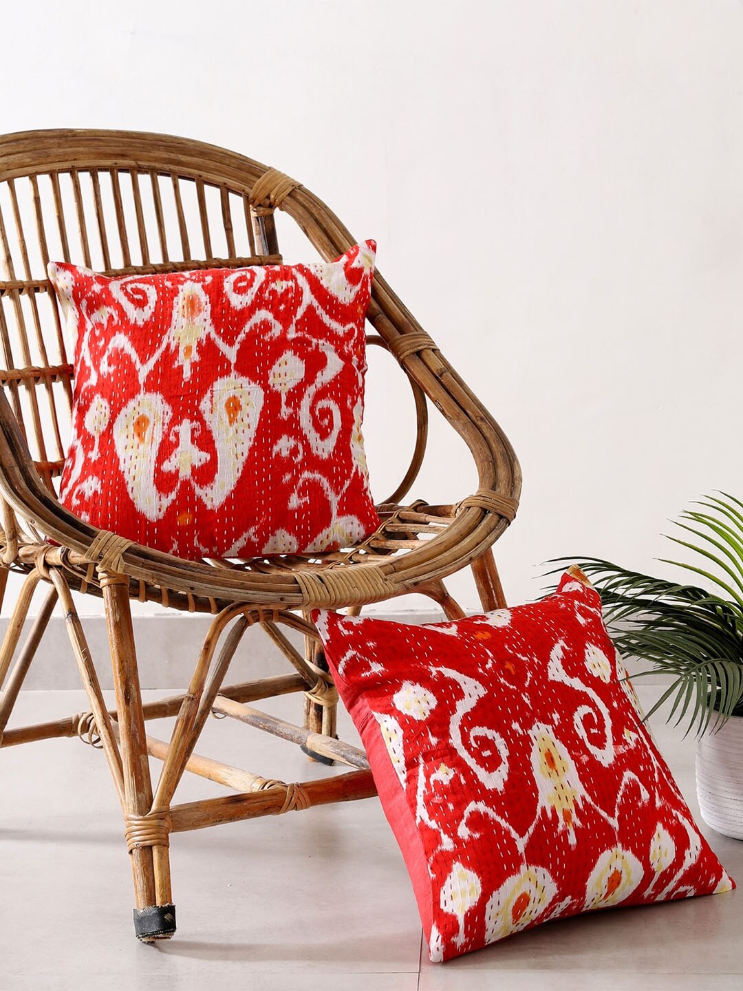 HANDICRAFT PALACE Red & White Set of 2 Floral Square Cushion Covers Price in India
