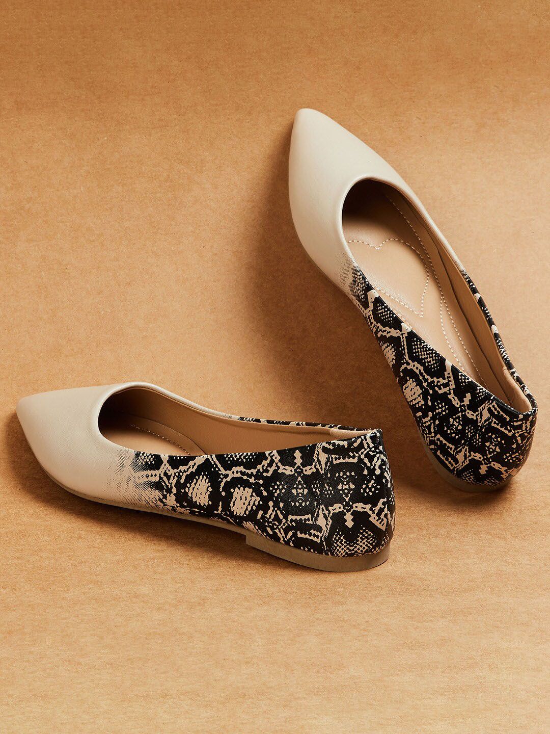 Ginger by Lifestyle Women Printed Loafers Price in India