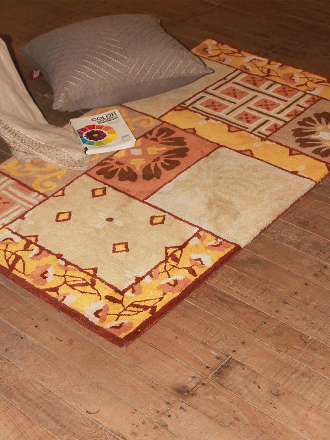 ZEBA Printed Hand Tufted Woollen Carpet Price in India