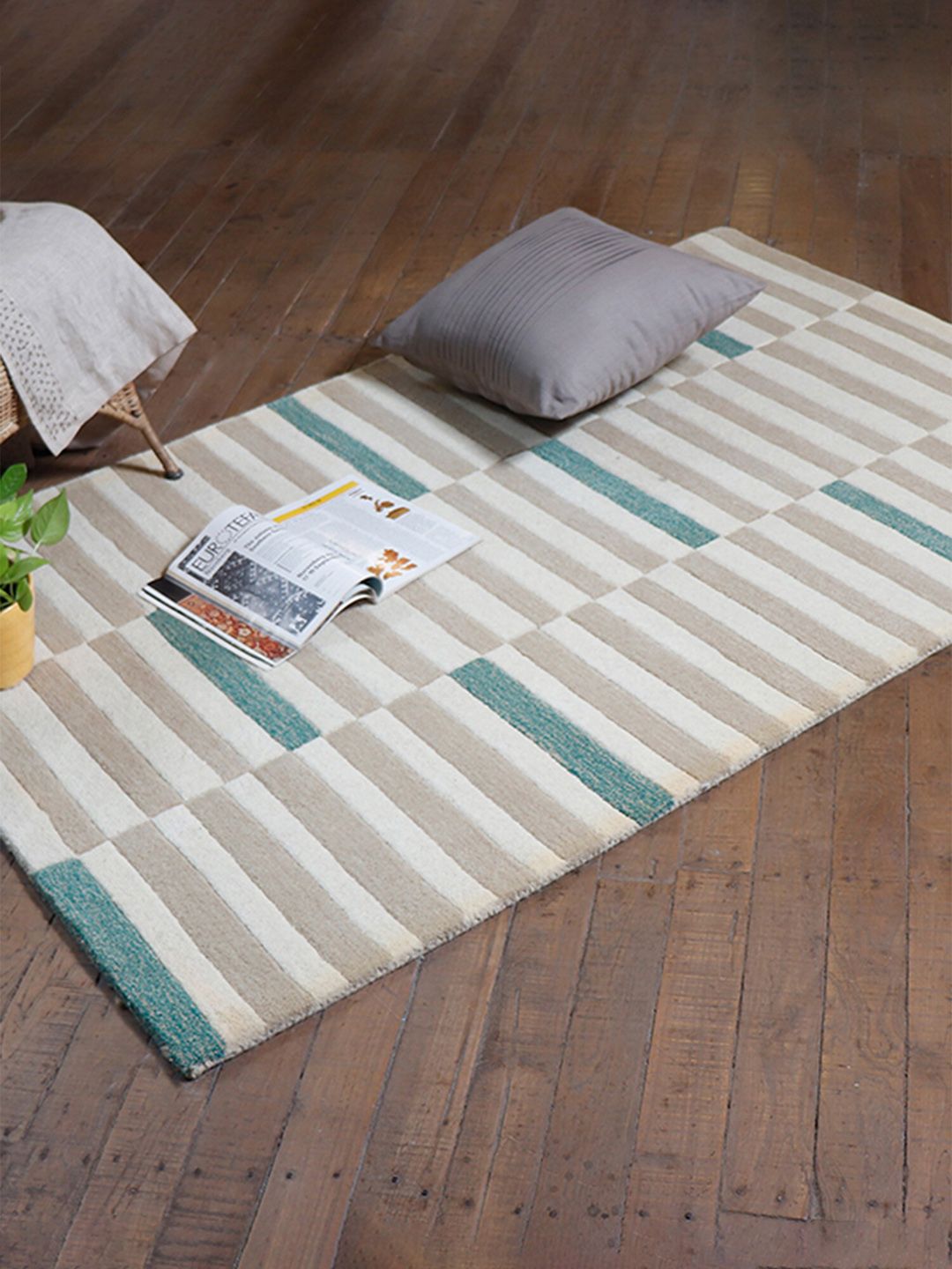 ZEBA Striped Woollen Carpet Price in India