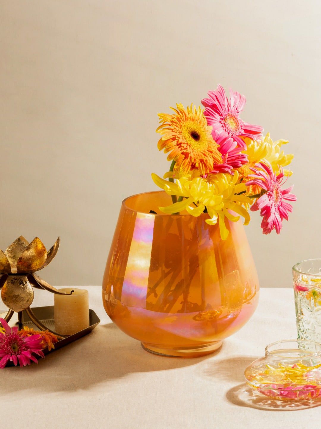 The 7 DeKor Solid Barle Glass Flower Vase Price in India