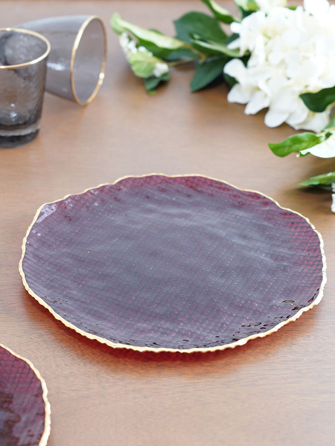 Pure Home and Living Red & 1 Piece Textured Glass Matte Plates Price in India