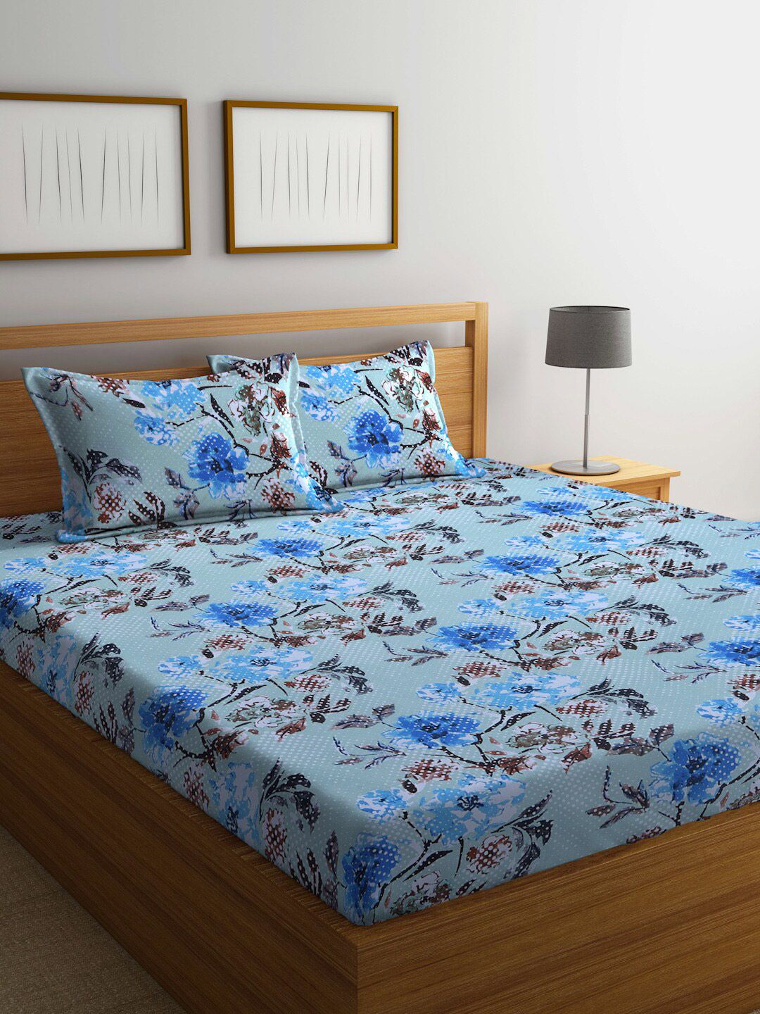 BOMBAY DYEING Floral Printed 100 TC King Bedsheet with 2 Pillow Covers Price in India