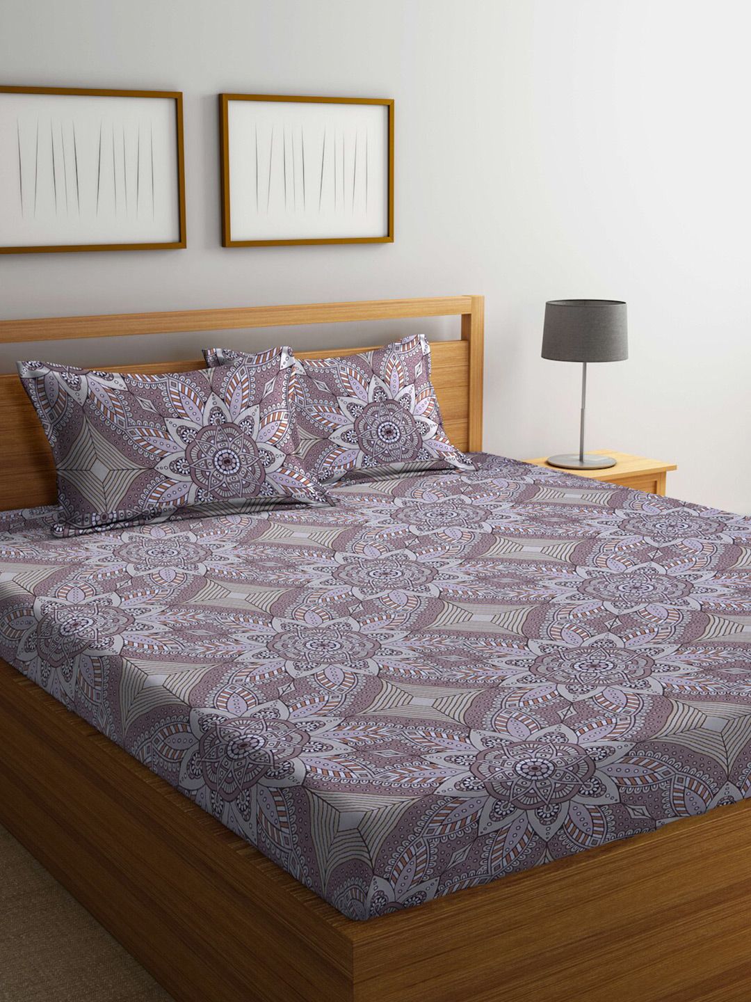 BOMBAY DYEING Brown & White 100 TC Cotton Queen Bedsheet with 2 Pillow Covers Price in India