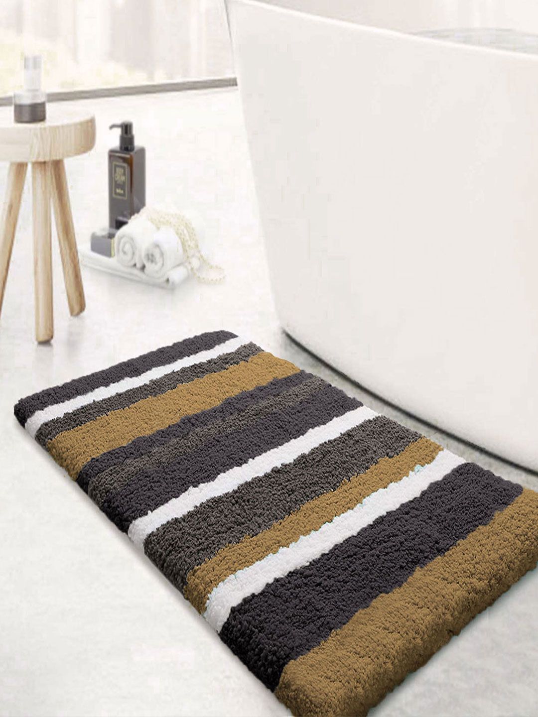 LUXEHOME INTERNATIONAL Striped 2400GSM Bath Rugs