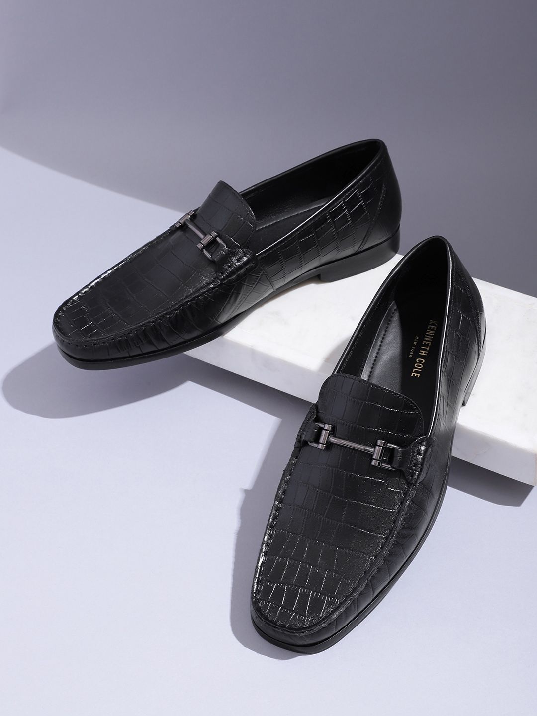 Buy Kenneth Cole Men Leather Croc Textured Loafers - Casual  display picture 3