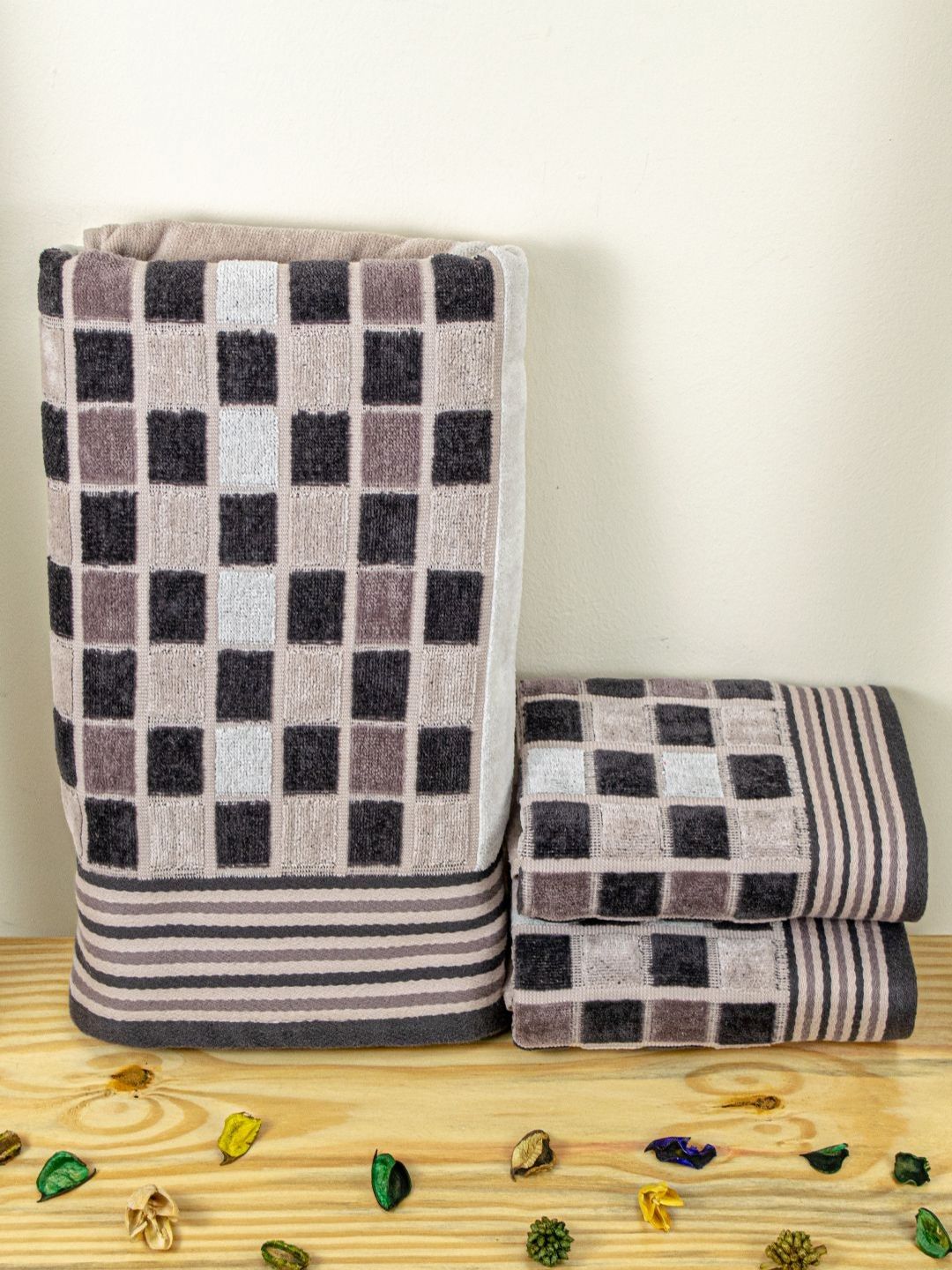RANGOLI Brown 3 Pieces Printed Cotton 450 GSM Bath Towel