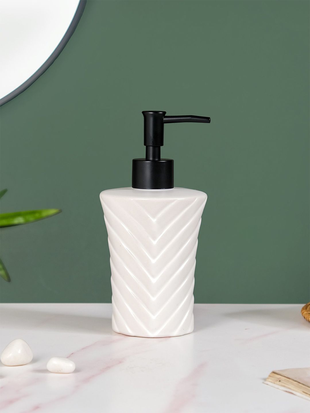 Nestasia White & Black Textured Ceramic Soap Dispenser 300ml