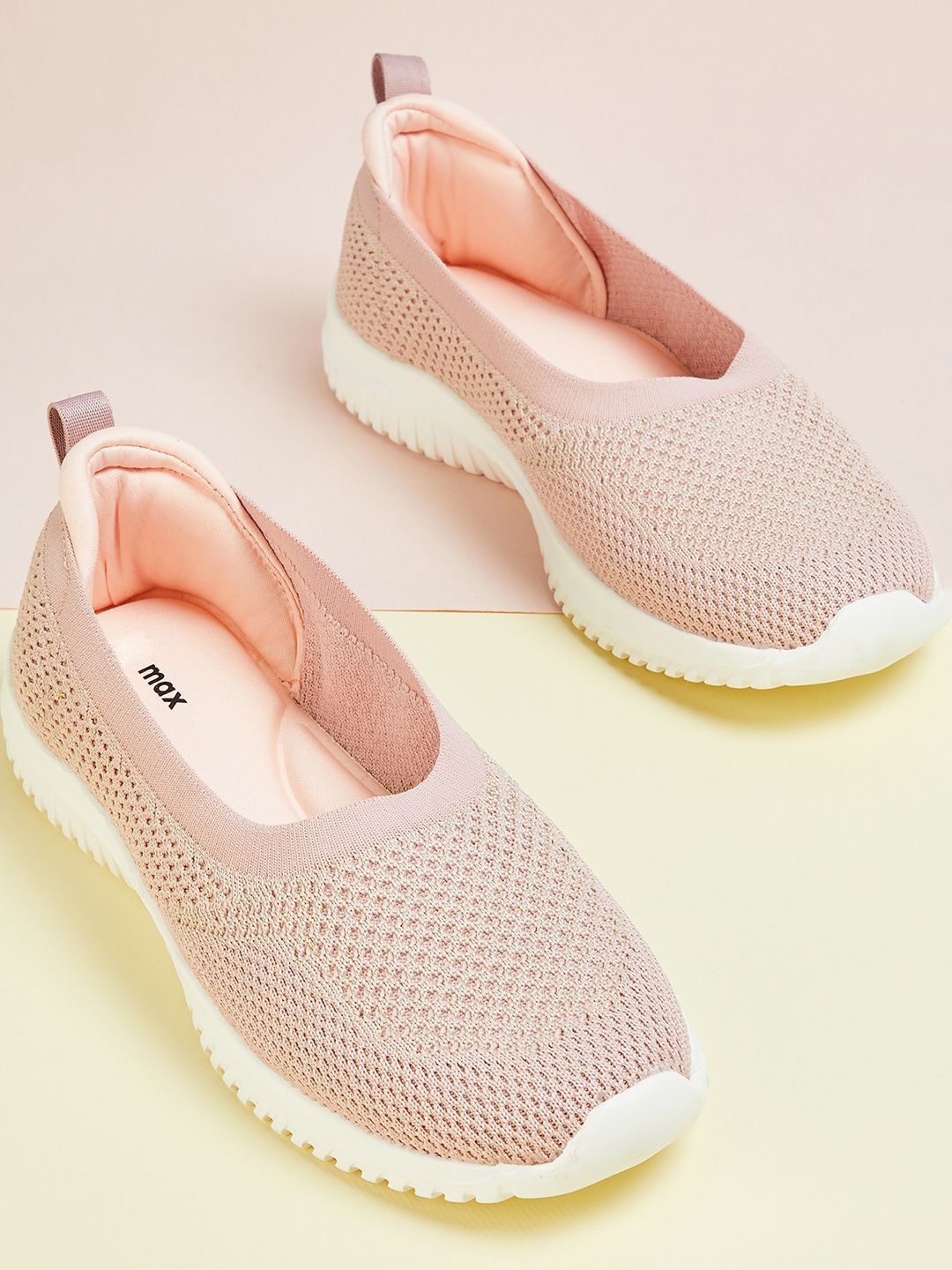 max Women PU Slip-On Sneakers