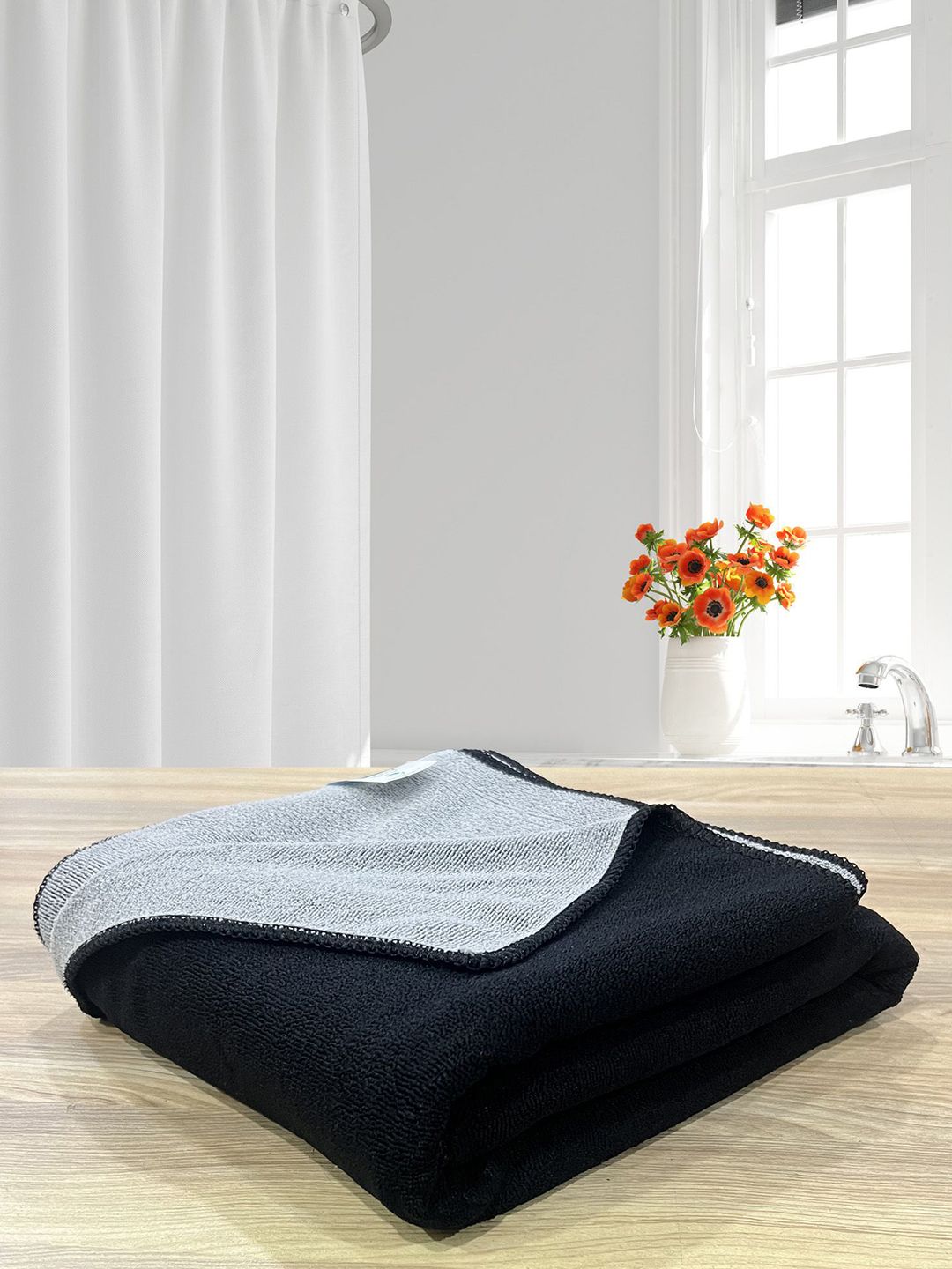 LABHAM Black & Grey Cotton 450 GSM Reversible Bath Towel
