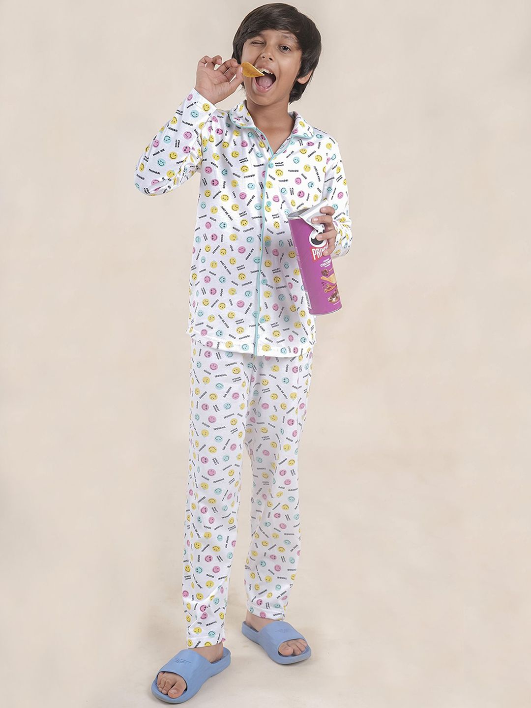 KiddoPanti Graphic Boys Printed Night suit