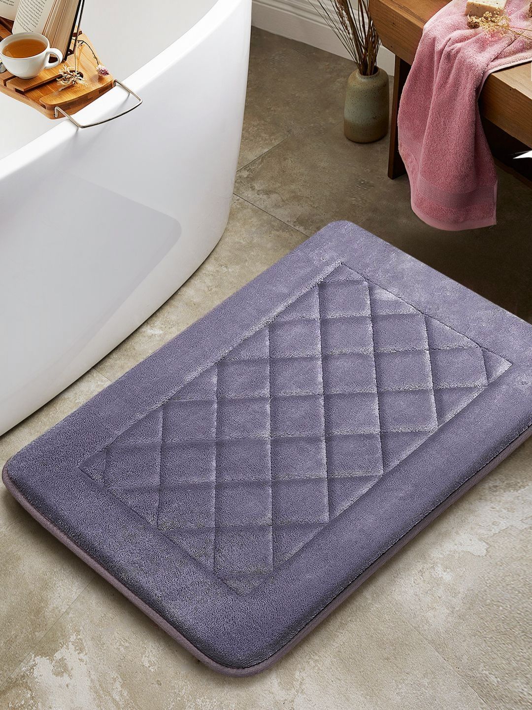 BIANCA Rose Square Check Anti-Skid Bath Rugs